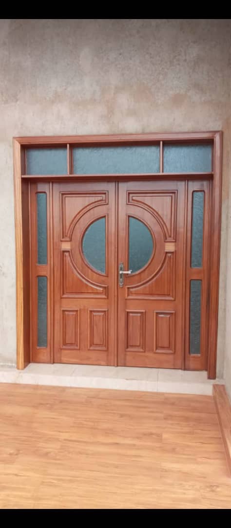 Fantastic Furniture of wooden Libuyu door 