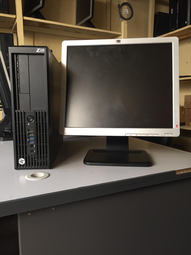 HP  Intel Pentium Desktop Full Set  Monitor Included Igurishwa makeya