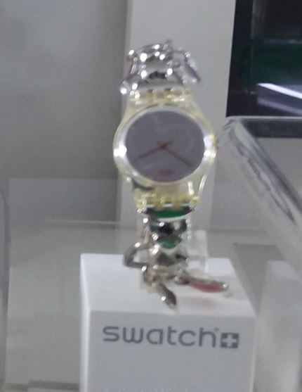 Beautiful watch for women