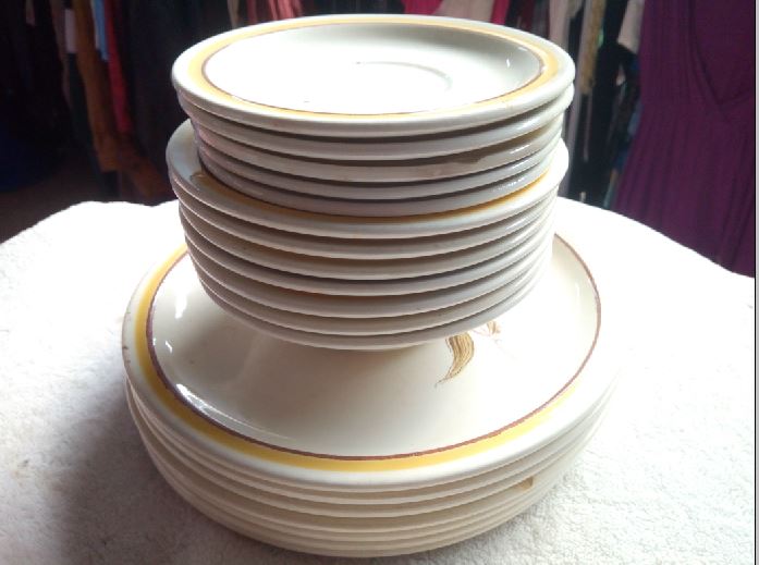 DINING WHITE PLATE